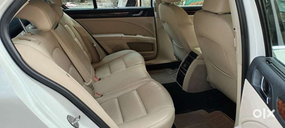 Skoda Superb Elegance Tdi 2.0 At, 2015, Diesel