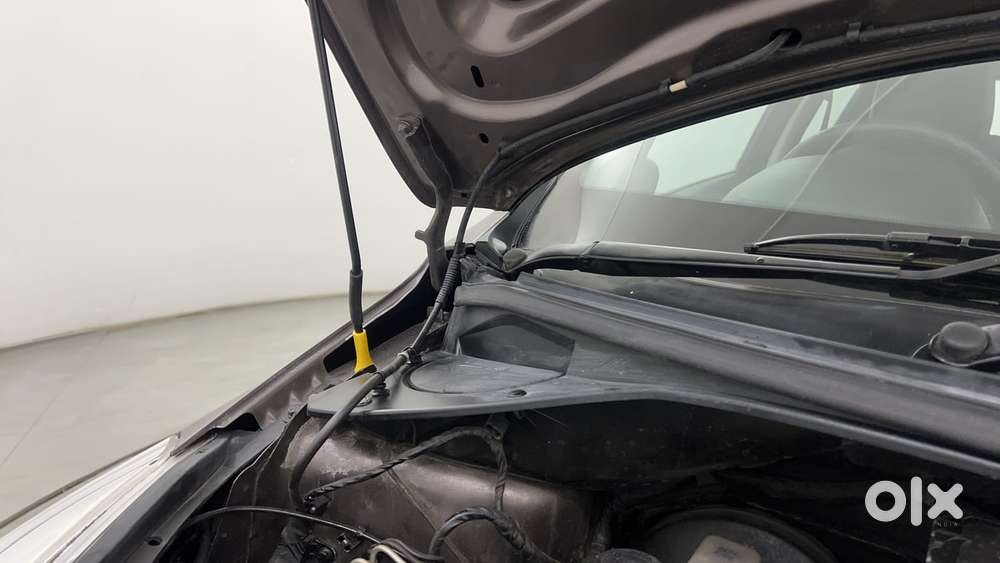 Tata Tiago Xza, 2019, Petrol