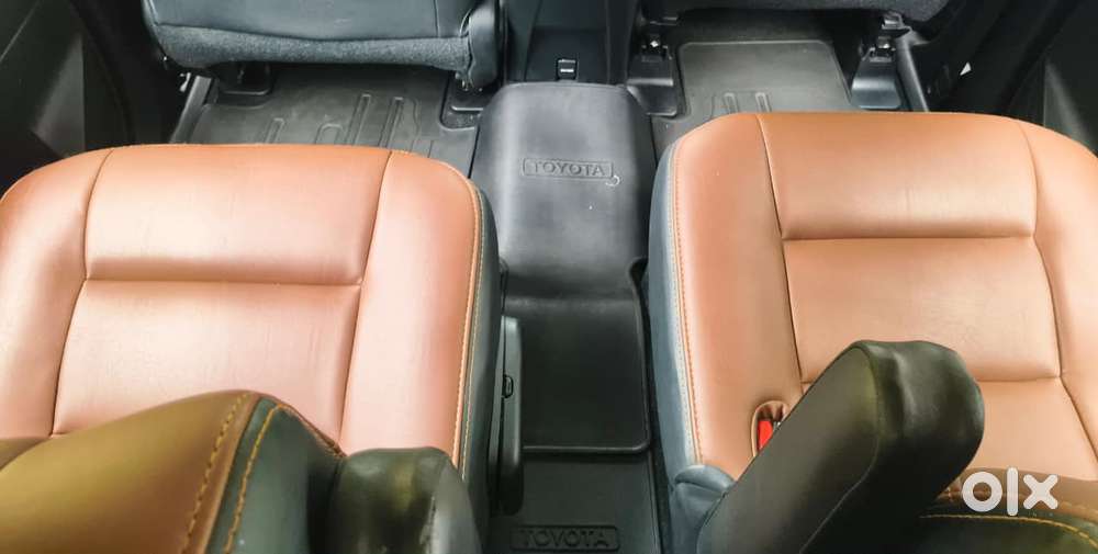 Toyota Innova Crysta [2020-ongoing] 2.4 Gx At 8 Str, 2021, Diesel