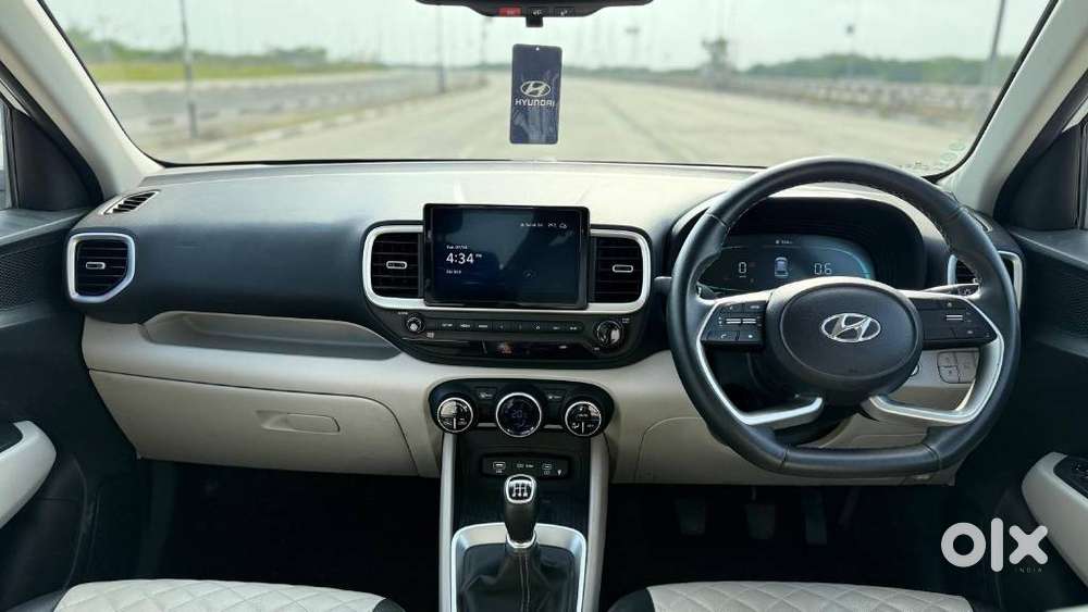 Hyundai Venue Sx, 2024, Petrol