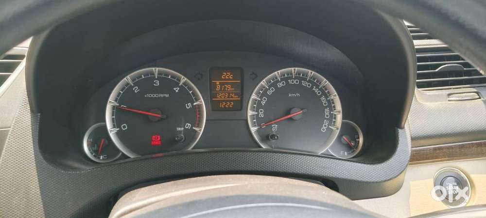 Maruti Suzuki Swift Dzire Zdi Bsiv, 2015, Diesel