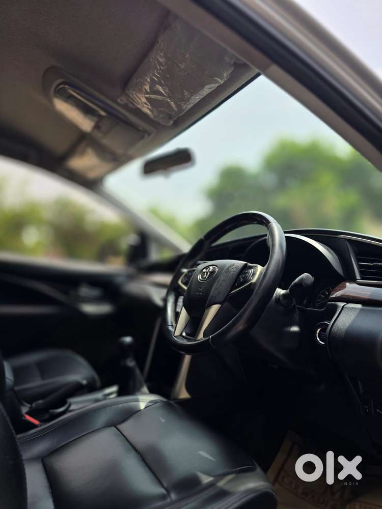 Toyota Innova Crysta 2.4 V 8 Str, 2018, Diesel