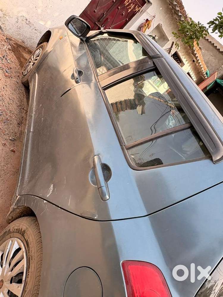 Maruti Suzuki Swift 2010