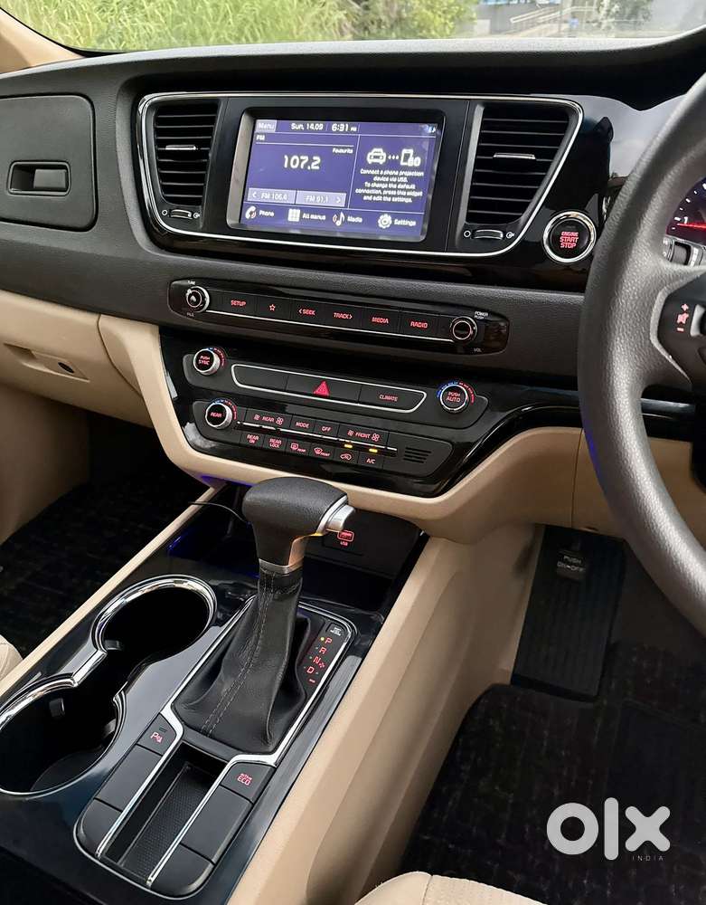 Kia Carnival Prestige, 2020, Diesel