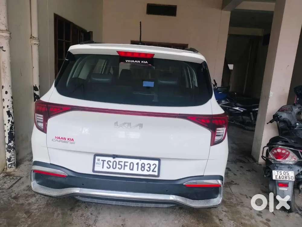 Kia Carens 1.5 Premium 2023