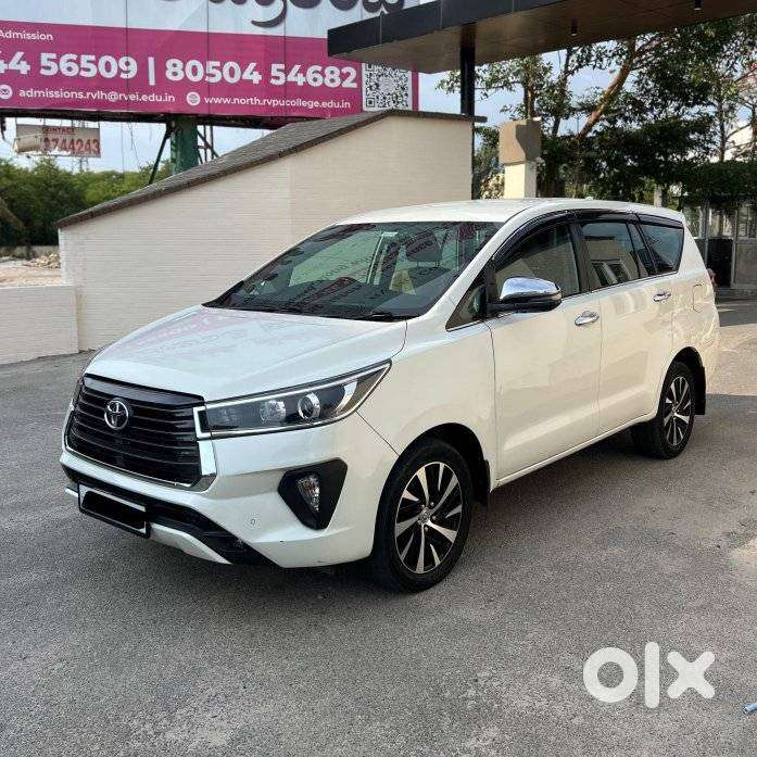 Toyota Innova Crysta Zx 2.4 Diesel 7 Seater, 2022, Diesel