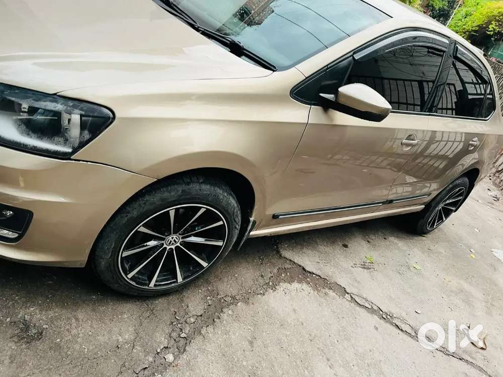 Volkswagen Vento 2016 1.5 Highline Plus At 2016