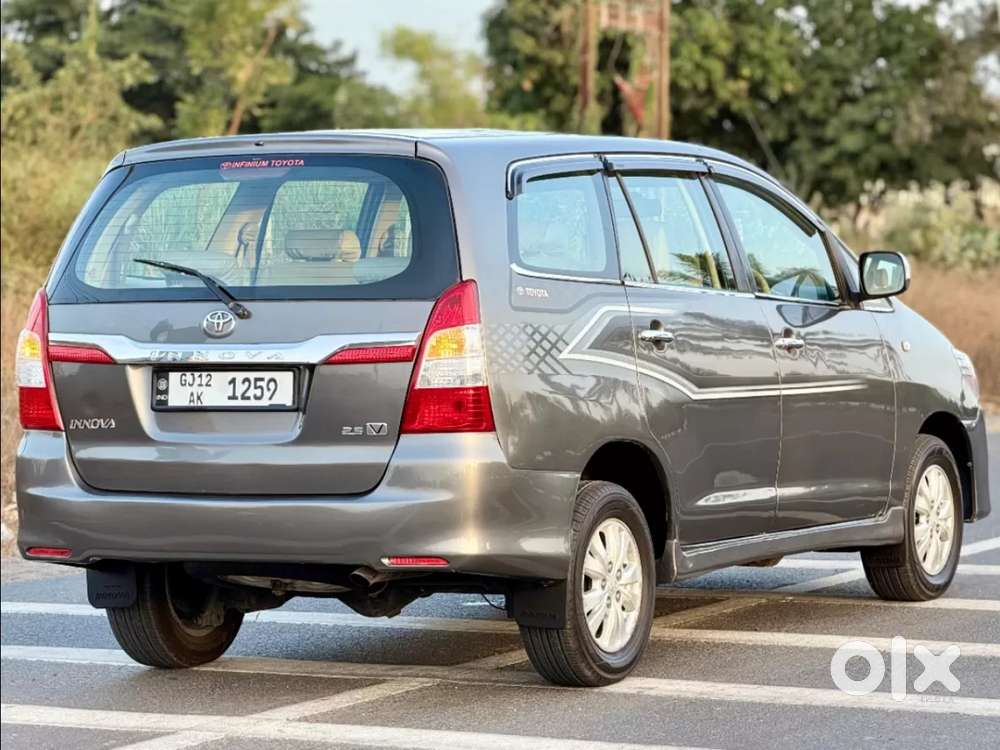 Toyota Innova 2.5 Vx 8 Str Bsiv, 2010, Diesel