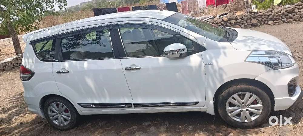Maruti Suzuki Ertiga Zdi + Shvs