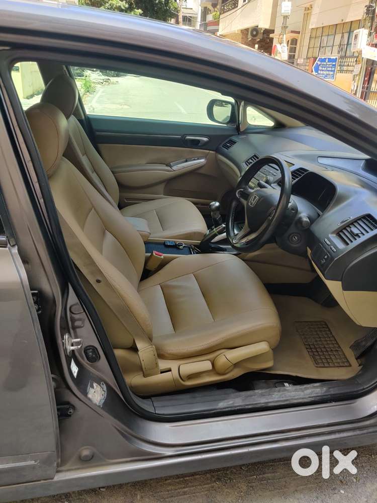 Honda Civic 1.8 V Mt Sunroof, 2011, Petrol