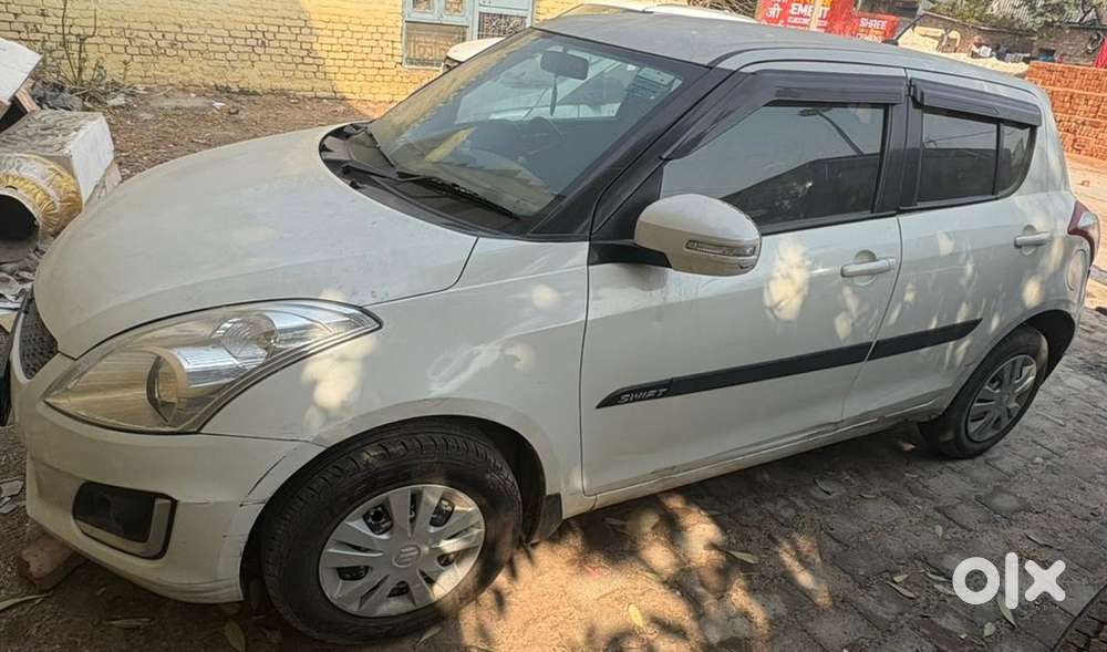 Swift Maruti Suzuki 2014 Manual Petrol