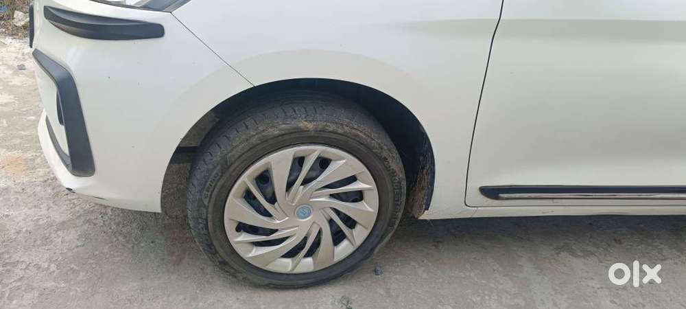 Maruti Suzuki Ertiga 1.5 Vxi, 2024, Petrol
