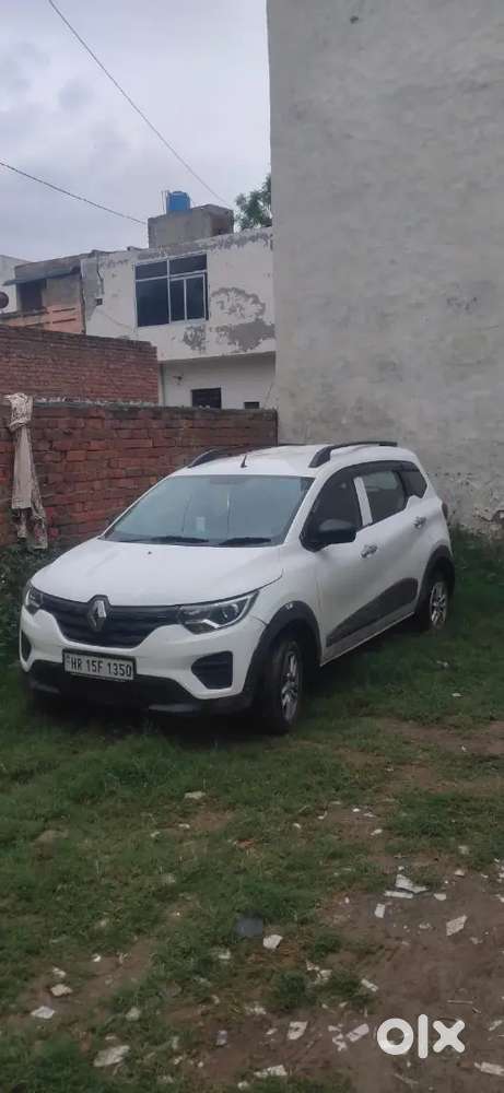 Renault Triber Rxl Amt 2023