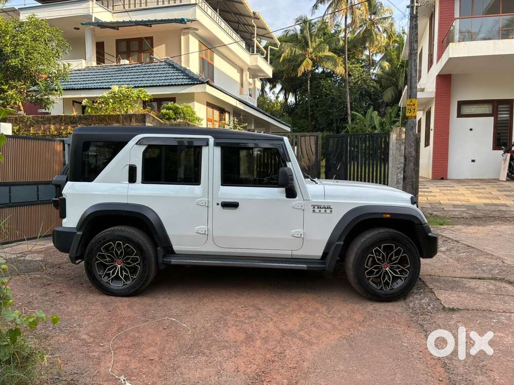 Mahindra Thar Roxx 2025