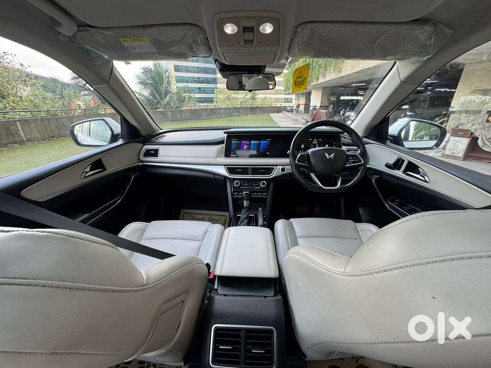 Mahindra Xuv700 2.2 Ax 7 Diesel At Str, 2023, Diesel