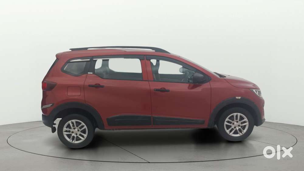 Renault Triber 1.0 Rxe, 2020, Petrol
