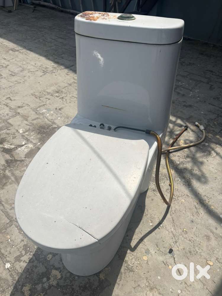 Hindware italian collection western toilet seat