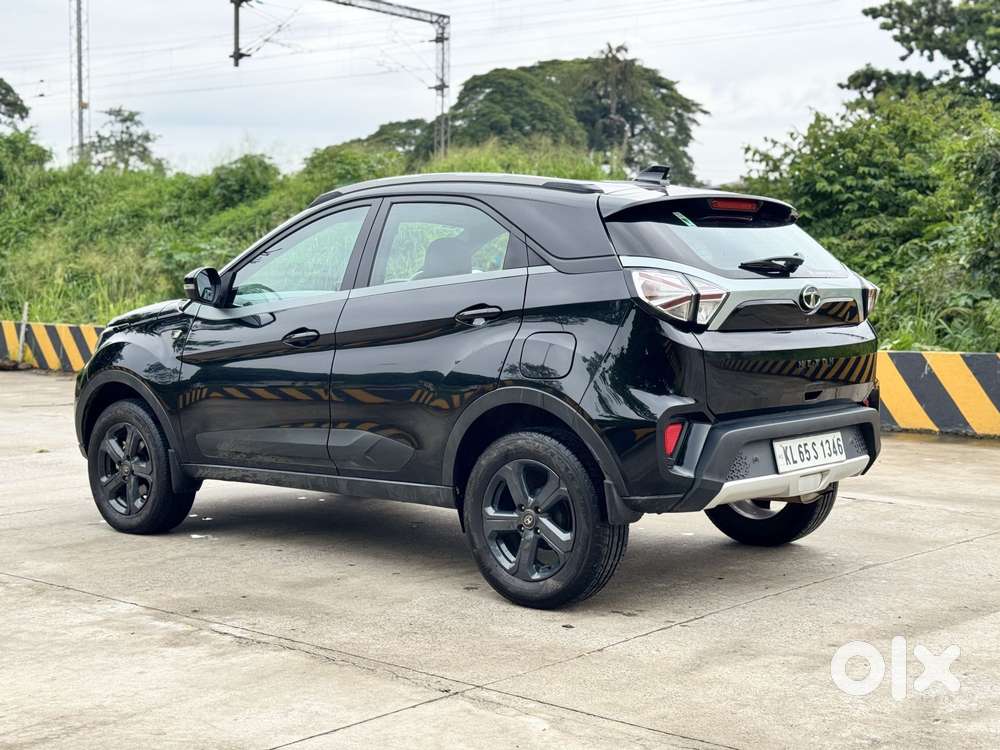 Tata Nexon 1.2 Revotron Xza Plus, 2022, Petrol