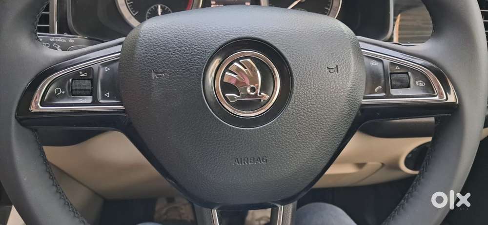 Skoda Octavia 2.0 Style Tsi At, 2021, Petrol