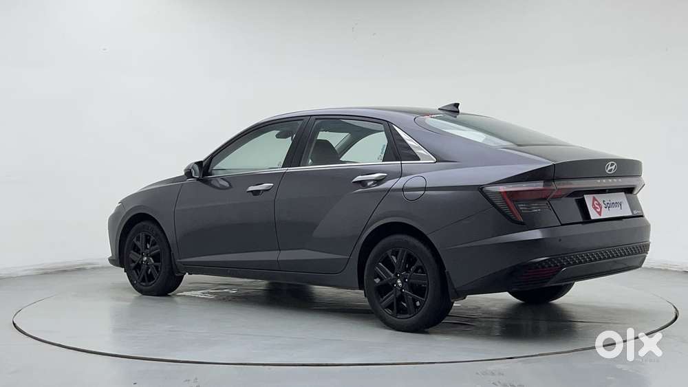 Hyundai Verna 1.5 Sx (o) Turbo Petrol Dct, 2023, Petrol