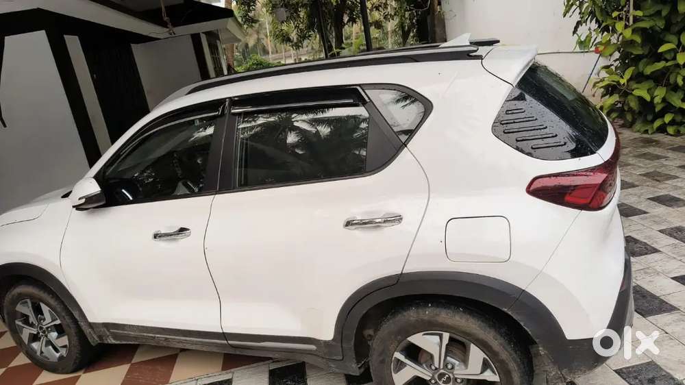 Kia Sonet 1.0 Turbo Petrol Automatic | 2023 Model | Sunroof