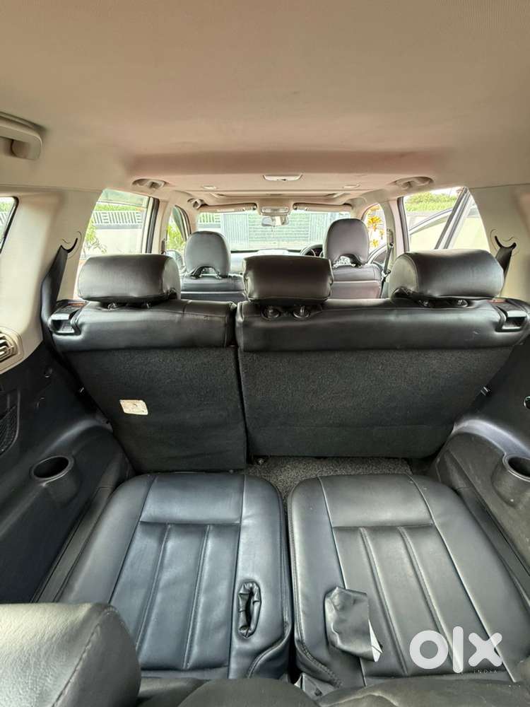 Mahindra Xuv 500 W9