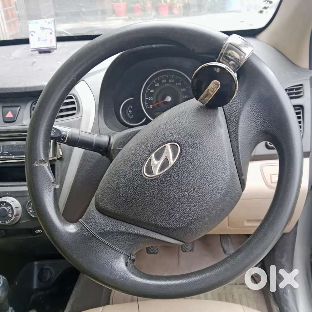 Hyundai Eon Era 2013 Car