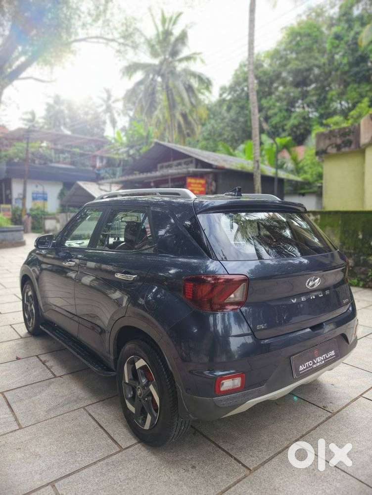 Hyundai Venue Sx Plus Turbo Dct, 2019, Petrol
