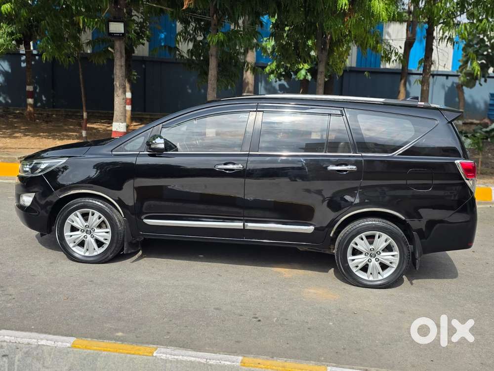 Toyota Innova Crysta Zx 2.4 Diesel 7 Seater, 2016, Diesel