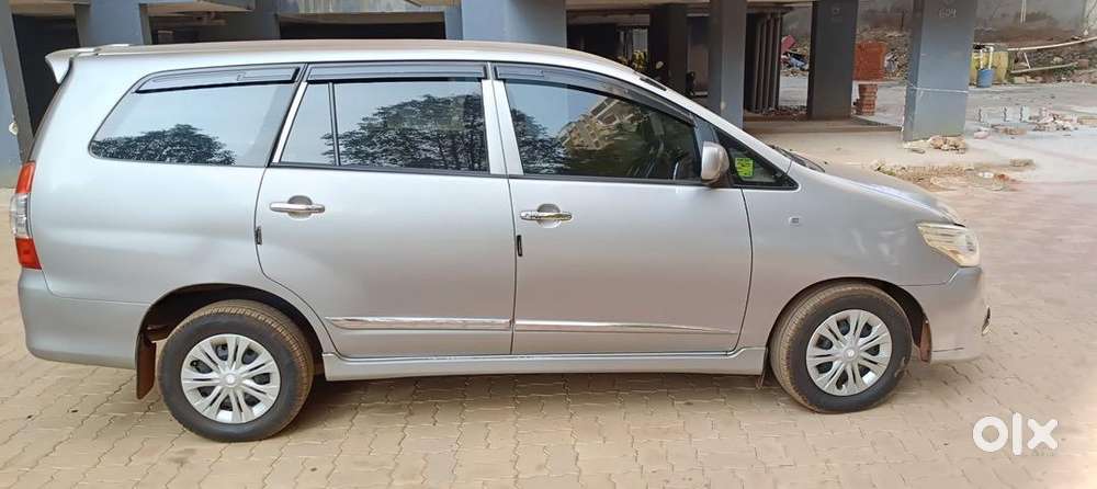 Toyota Innova 2016 Diesel 980000 Km Driven