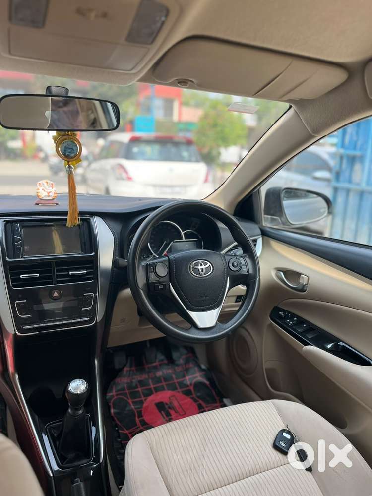 Toyota Yaris Ativ G Cvt, 2021, Petrol