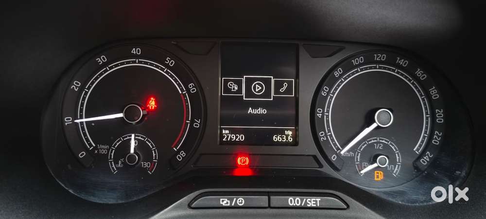 Skoda Slavia 1.0 Ambition Tsi At, 2025, Petrol