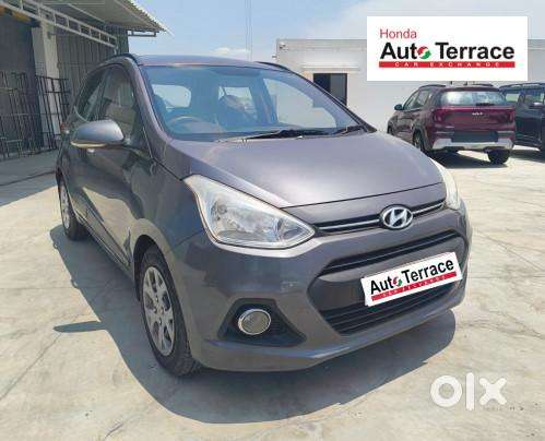 Hyundai I10 Sportz, 2013, Petrol