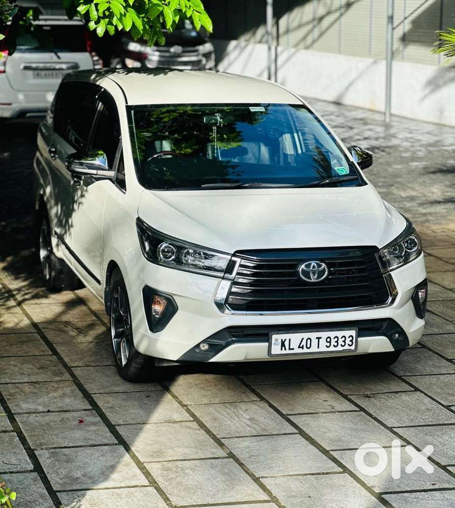 Toyota Innova Crysta 2.4 Zx Mt, 2022, Diesel