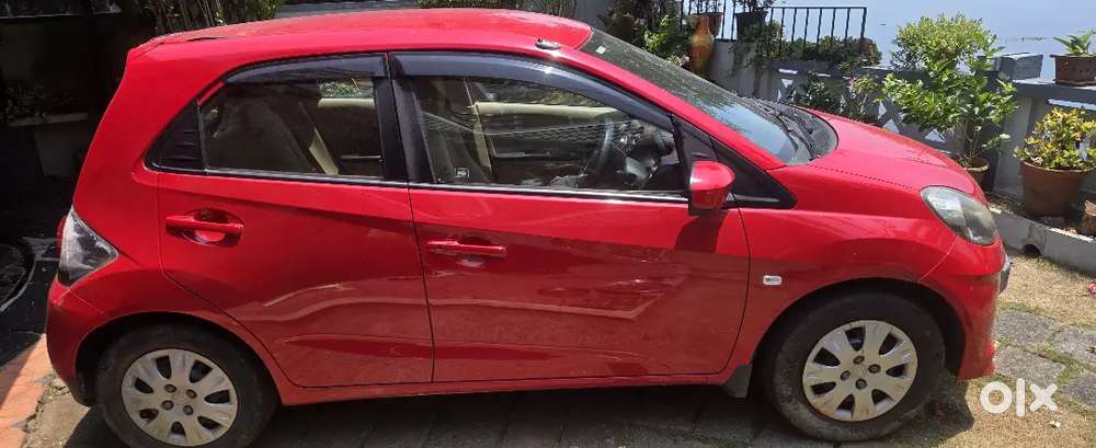 Honda Brio Mt Petrol 2014
