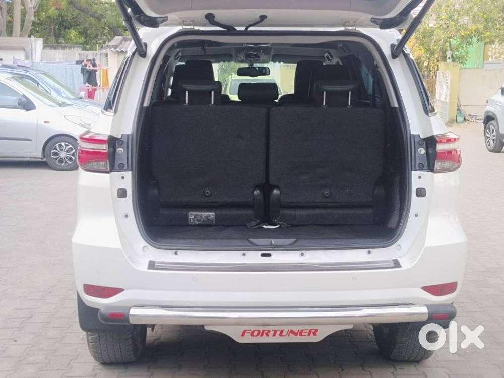 Toyota Fortuner [2021-ongoing] 2.8 2wd Diesel Mt, 2021, Diesel