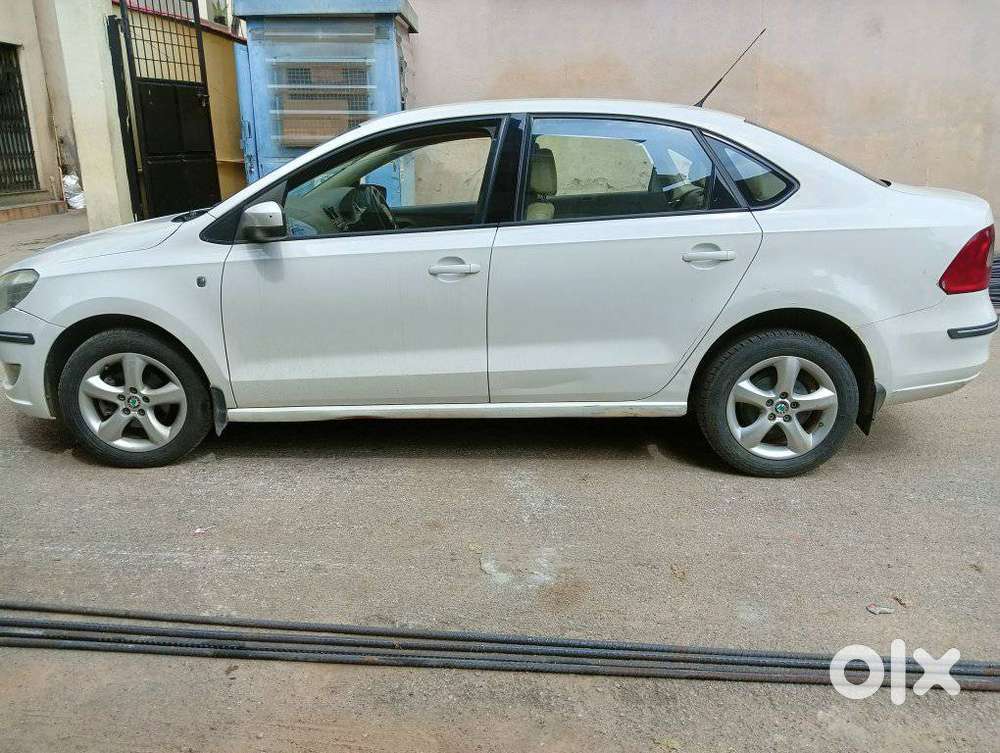 Skoda Rapid 1.5 Tdi Manual Active Ambition Style, 2013, Diesel