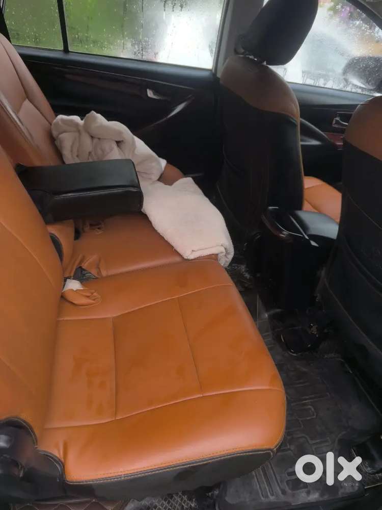 Toyota Innova Crysta 2019