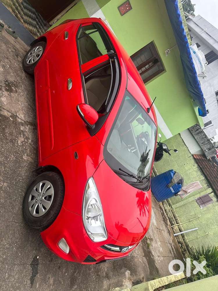Hyundai Petrol Car 2011