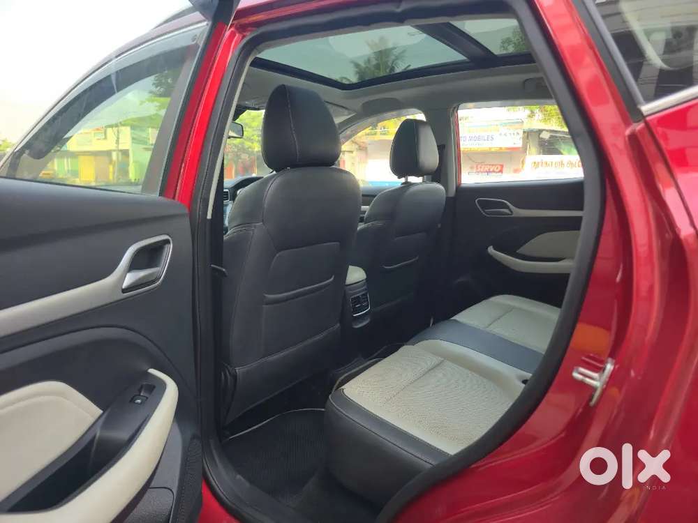 Mg Astor 2024 Petrol 9500 Km Driven