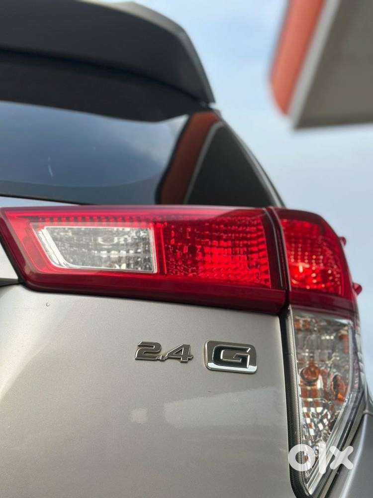 Toyota Innova Crysta 2.4 Gx Limited Edition 8 Str, 2022, Diesel