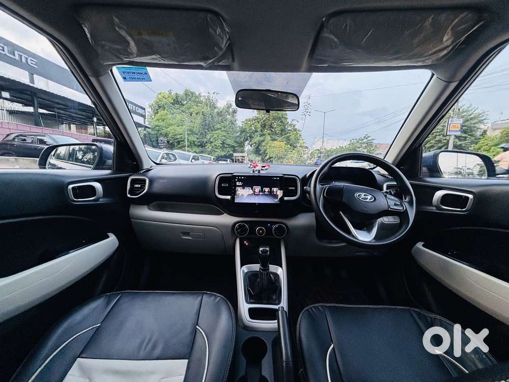 Hyundai Venue E 1.2 Petrol, 2023, Petrol