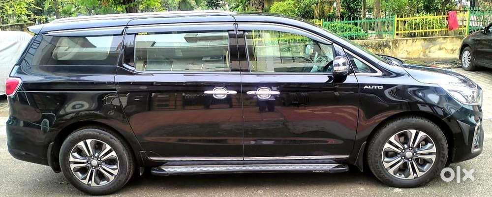 Kia Carnival Premium, 2020, Diesel