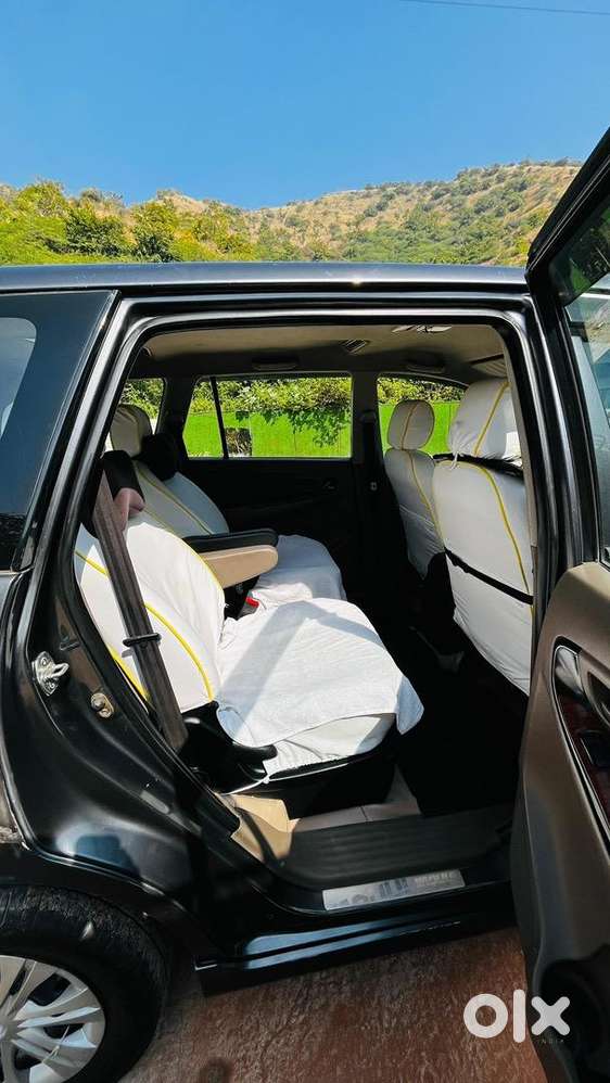 Toyota Innova 2015 Diesel Well Maintained