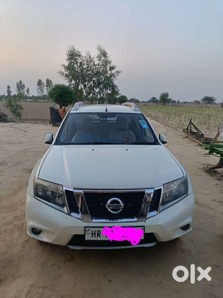 Nissan Terrano 2013 Diesel 74000 Km Driven