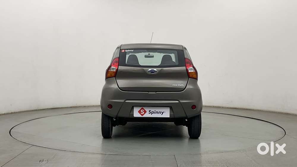 Datsun Redigo T Option, 2016, Petrol
