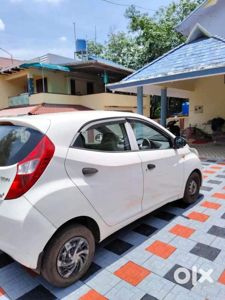 Hyundai Eon 2013 Petrol Era +