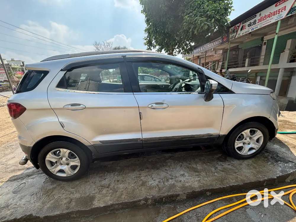 Ford Aspire Titanium Blu 2016