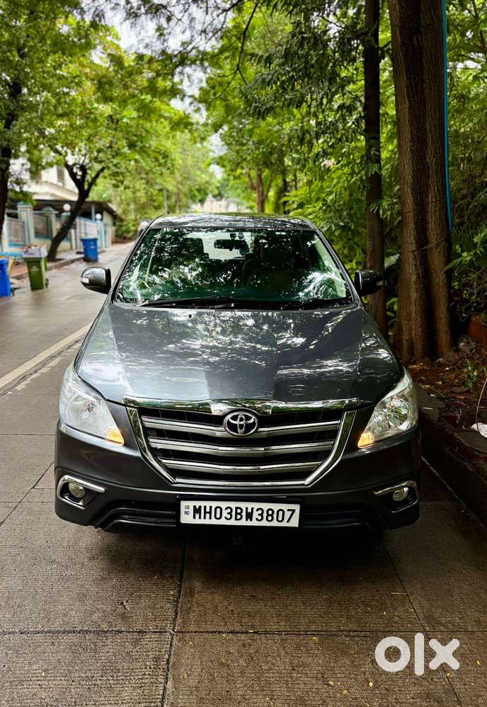 Toyota Innova 2.5 Vx 7 Str Bs-iii, 2015, Diesel