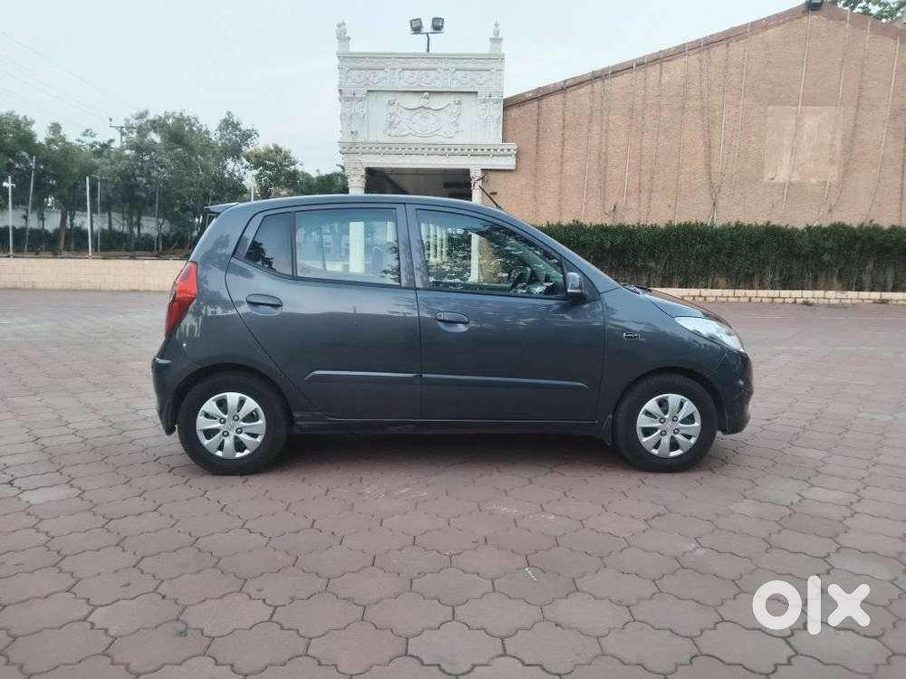 Hyundai I10 Sportz, 2011, Petrol
